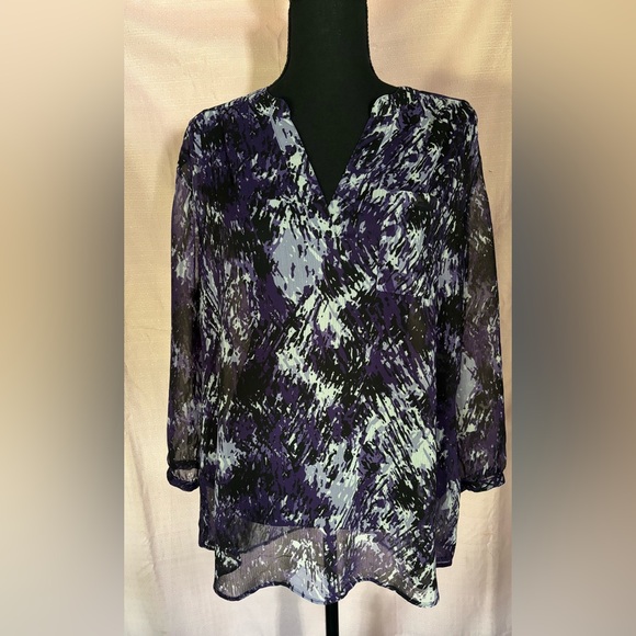 5/$10  Women’s purple sheer top - Picture 2 of 8